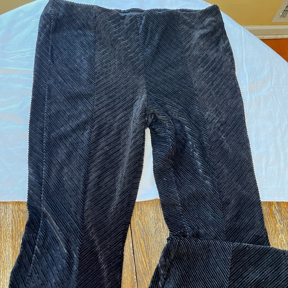 Free People Black Corduroy bell bottom Pants!